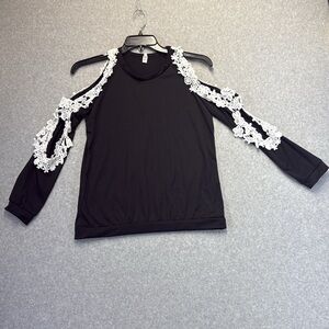 Elegant Black Lace Trim Women's Top